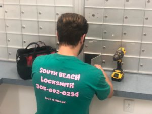Miami Beach locksmith services - Mail Box