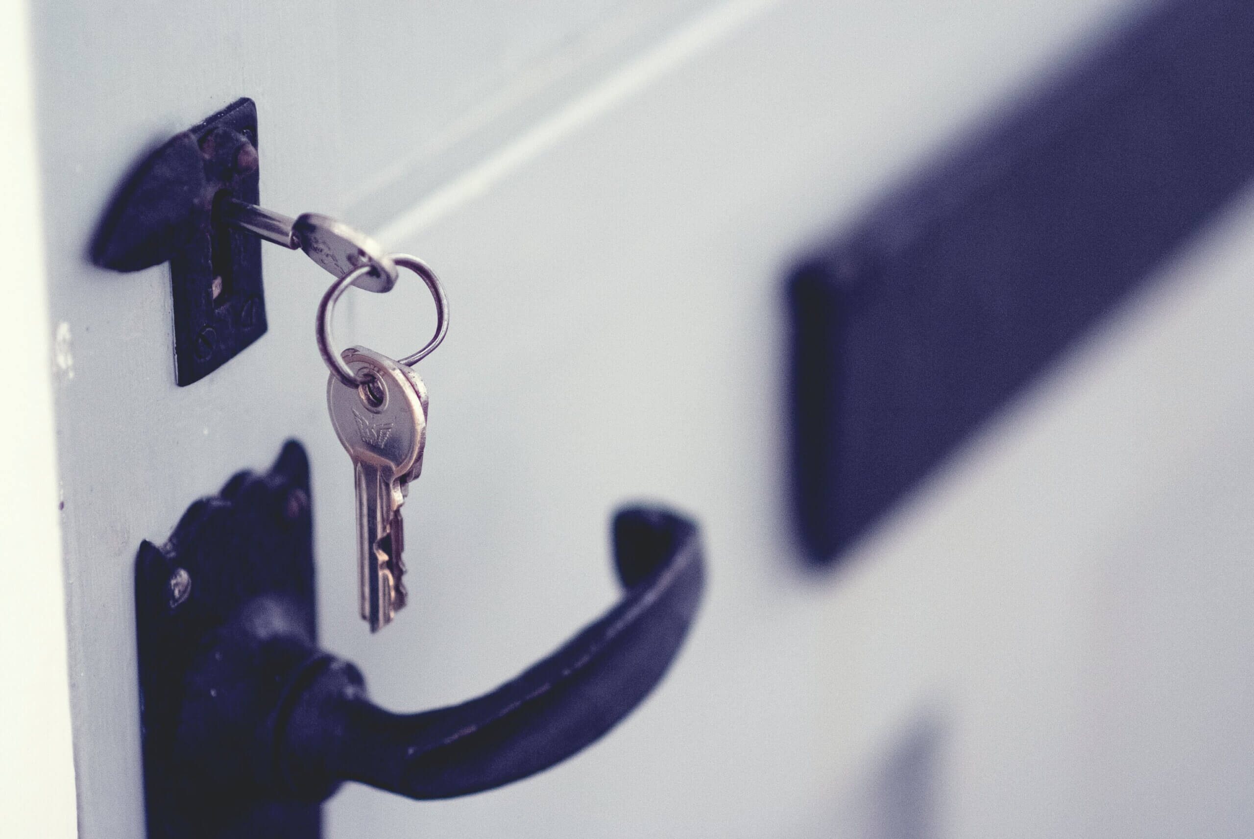 Read more about the article What Does It Mean When Your Key Keeps Turning In The Lock?